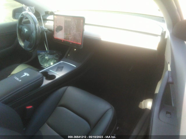 Tesla Model Y Performance 2022 7SAYGDEF8NF486619 Image 7