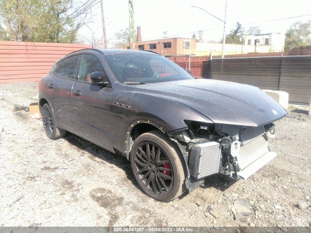 2022 Maserati Levante, VIN: ZN661XUA8NX388160