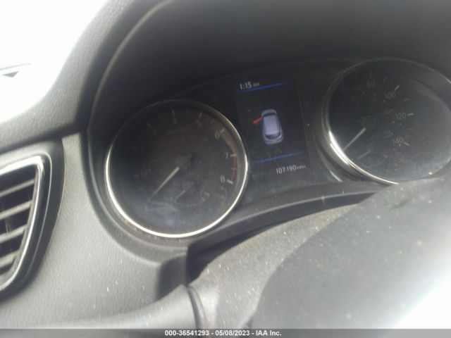 JN1BJ1CV9LW257780 Nissan Rogue Sport S