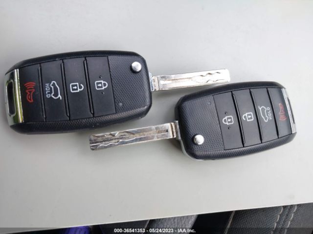 KNDPM3AC8K7508935 KIA Sportage Lx