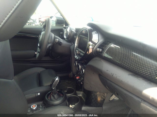 2020 Mini Cooper, VIN: WMWXR5C07L2M01631