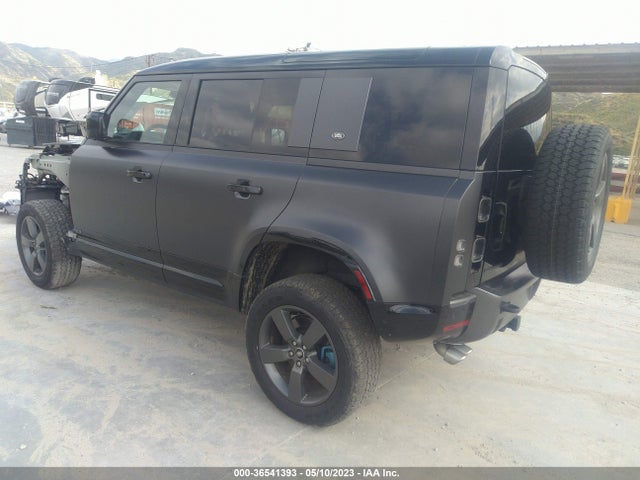 2022 Land Rover Defender, VIN: SALEWERE6N2105971