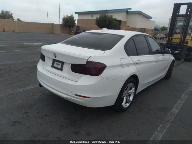 WBA3B1C51EK132987 BMW 3 Series 320i