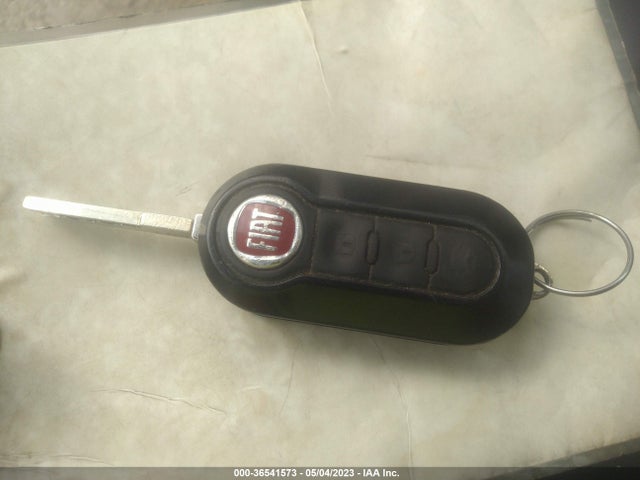 2012 FIAT 500 POP VIN: 3C3CFFAR3CT237640