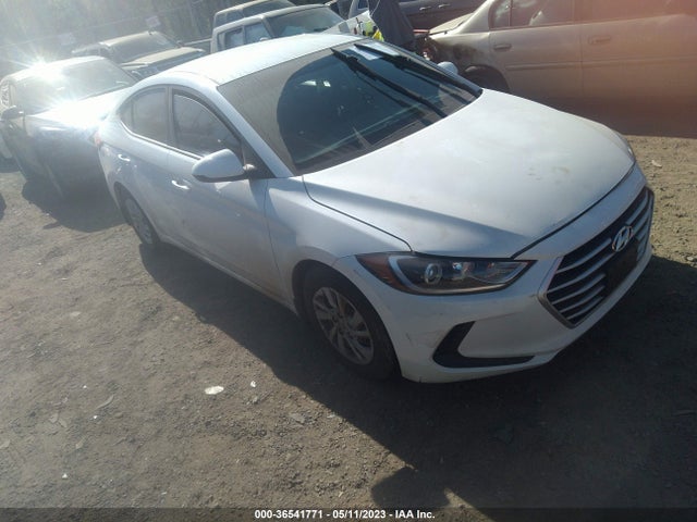 Hyundai ELANTRA SE 2018 5NPD74LF5JH321198 main image