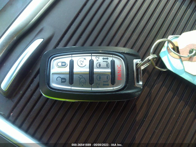 Chrysler Pacifica Touring L Plus 2019 2C4RC1EGXKR550146 Image 11