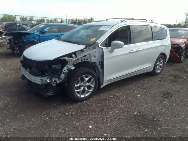 Chrysler Pacifica Touring L Plus 2019 2C4RC1EGXKR550146 Image 2
