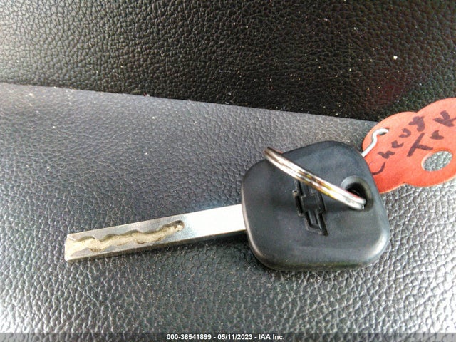 Chevrolet Silverado 1500 Lt 2015 1GCVKREC3FZ447613 Image 3