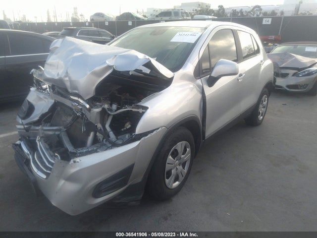 Chevrolet TRAX LS 2016 3GNCJKSB4GL263536 Image 2