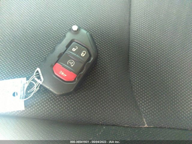 1C4HJXDG6KW508537 Jeep Wrangler Unlimited Sport S