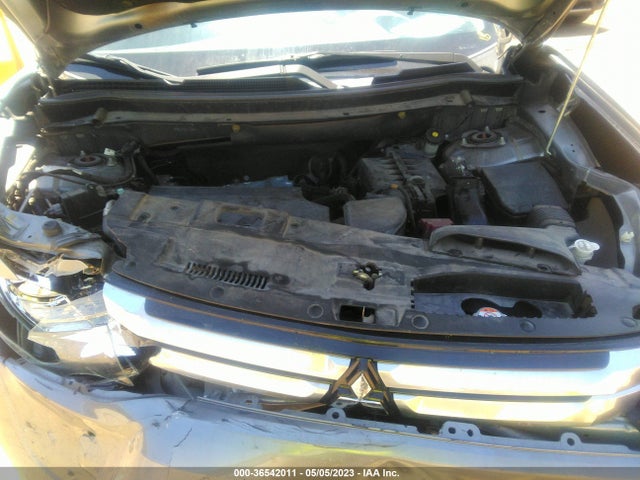 2015 MITSUBISHI OUTLANDER JA4AZ3A37FZ012391 Photo 9