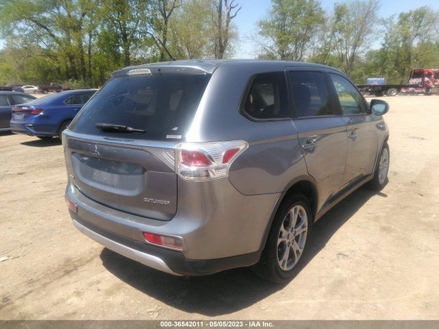 2015 MITSUBISHI OUTLANDER JA4AZ3A37FZ012391 Photo 3
