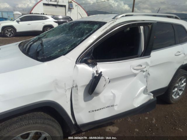 1C4PJMCS7EW272811 Jeep Cherokee Latitude