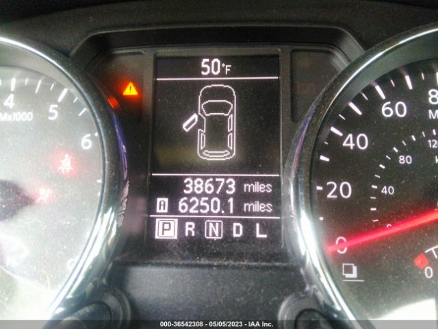 JN8AS5MT8FW660040 Nissan Rogue Select S