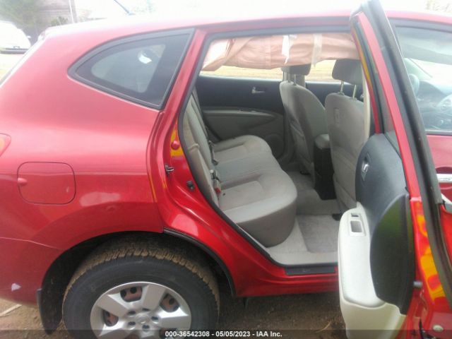 JN8AS5MT8FW660040 Nissan Rogue Select S