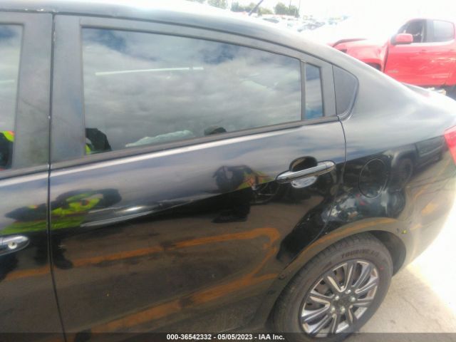 KNADM4A37F6502139 KIA RIO LX