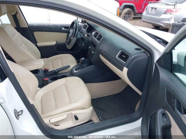 3VWD07AJ8EM414484 Volkswagen Jetta Sedan Se