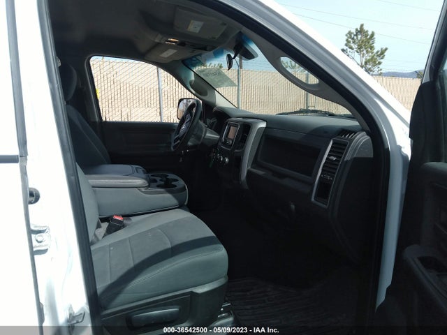 2018 RAM 1500 TRADESMAN VIN: 1C6RR7FG9JS177833