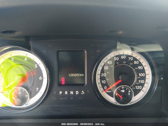 2018 RAM 1500 TRADESMAN VIN: 1C6RR7FG9JS177833