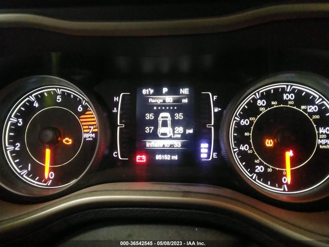 2016 JEEP CHEROKEE ALTITUDE VIN: 1C4PJLCB0GW127218