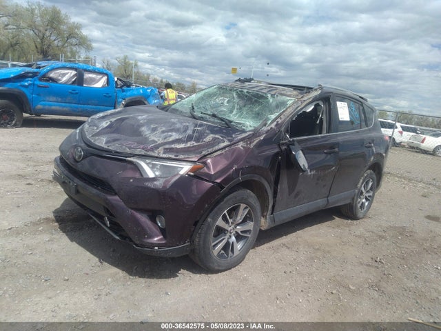 Toyota Rav4 Xle 2017 2T3RFREV7HW633200 Image 2