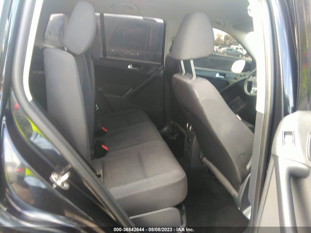 WVGAV3AX0EW525952 Volkswagen TIGUAN S