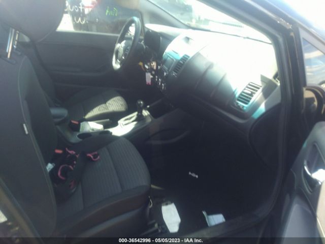 KNAFX4A6XG5526579 KIA FORTE LX
