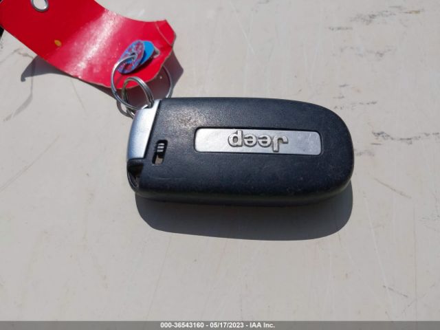 1C4RJFJG4GC319106 Jeep Grand Cherokee Summit