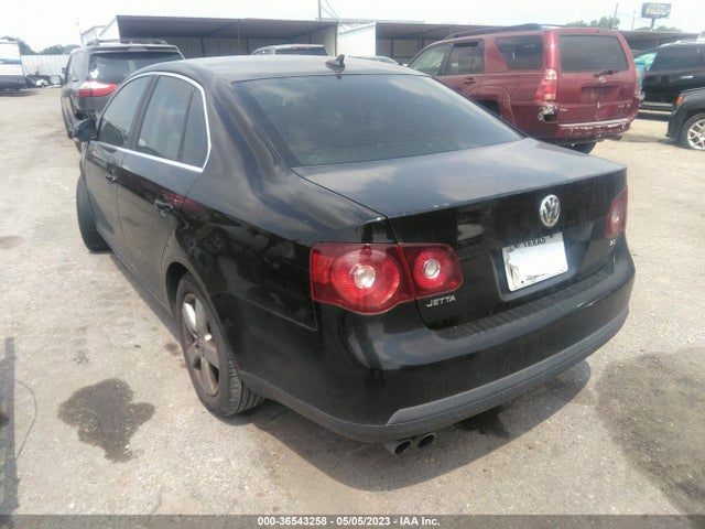 2009 VOLKSWAGEN JETTA SEDAN SE/SEL VIN: 3VWRM71K09M011155