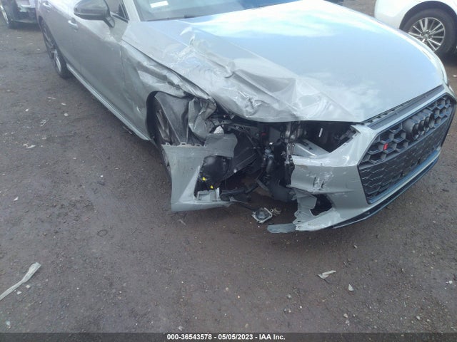 2022 Audi S4, VIN: WAUB4AF44NA030033