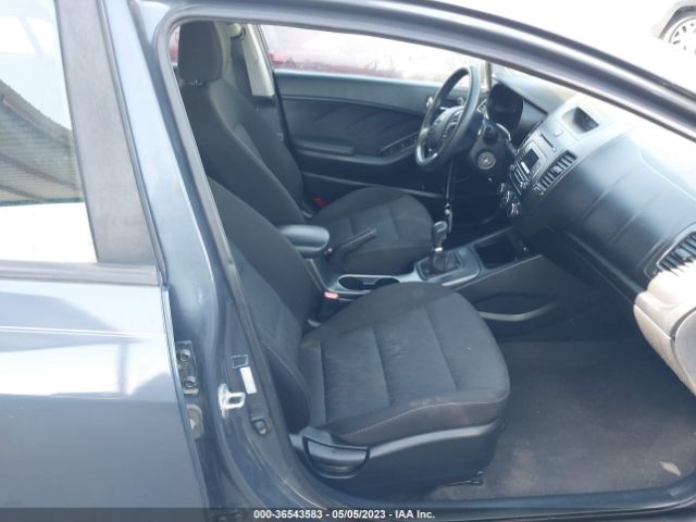 KNAFK4A65G5614003 KIA FORTE LX