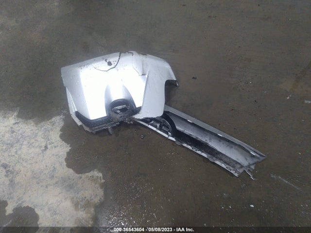 Toyota 4RUNNER SR5 2018 JTEBU5JR2J5556558 Image 4