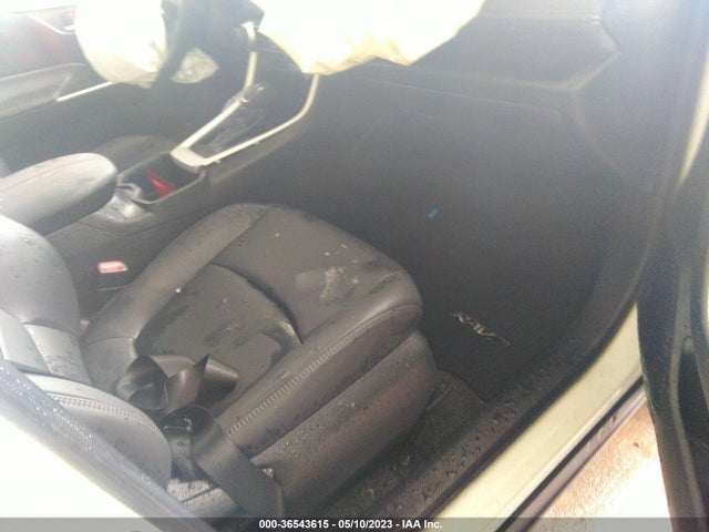 Toyota Rav4 Xle Premium 2022 2T3C1RFV8NW186181 Image 5