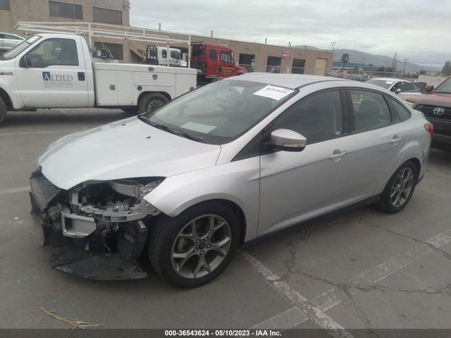 Ford FOCUS SE 2014 1FADP3F25EL247873 Image 2