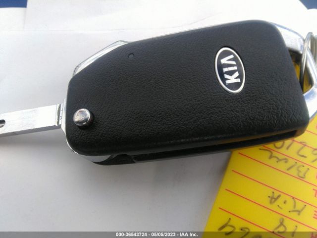 3KPF24AD8KE066710 KIA Forte Lxs