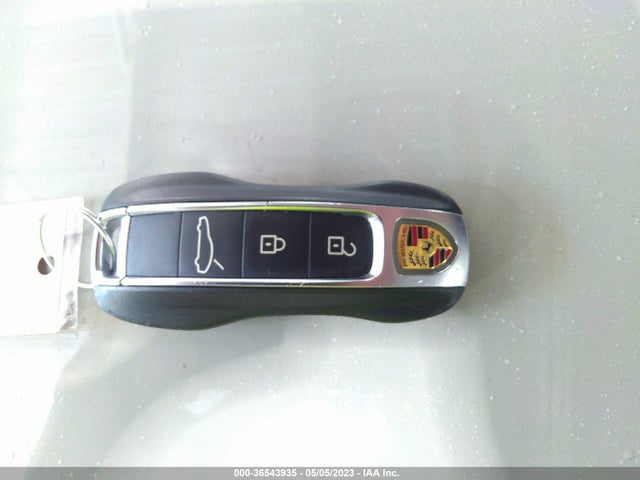 2022 Porsche Panamera, VIN: WP0AJ2A78NL100927