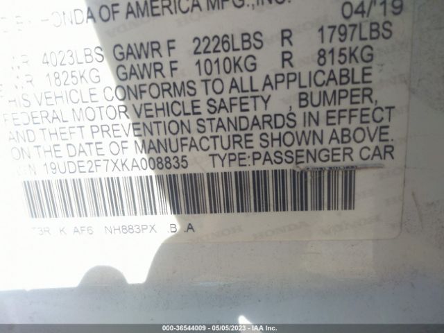 19UDE2F7XKA008835 Acura Ilx Pkg