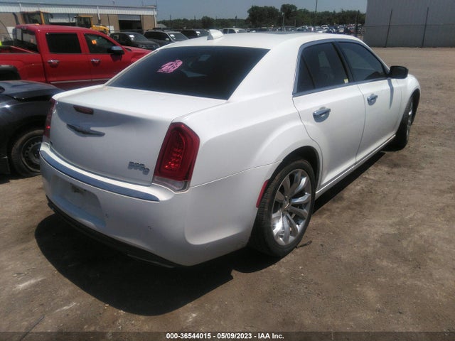 2C3CCAEG8HH586443 Chrysler 300