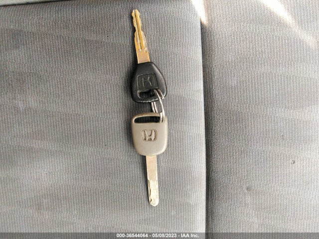 2003 HONDA CIVIC LX VIN: 2HGES16593H536780