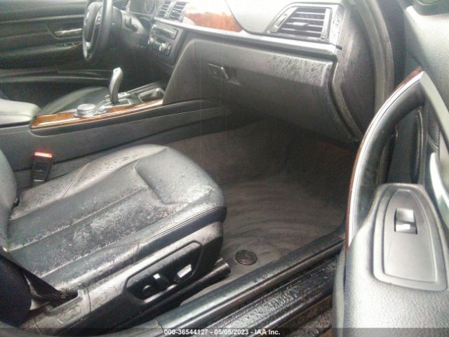 WBA3C1C58FP854281 BMW 3 Series 328i
