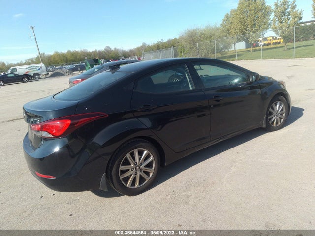 2016 HYUNDAI ELANTRA 5NPDH4AE7GH654681 Photo 3
