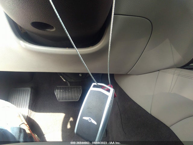 Genesis G80 5.0l Ultimate 2017 KMHGN4JF6HU176478 Image 3