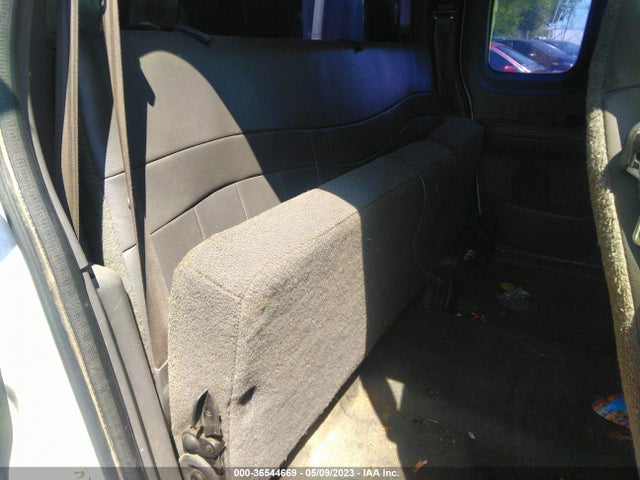 2001 FORD F-150 XL/XLT VIN: 1FTZX17211NA01565