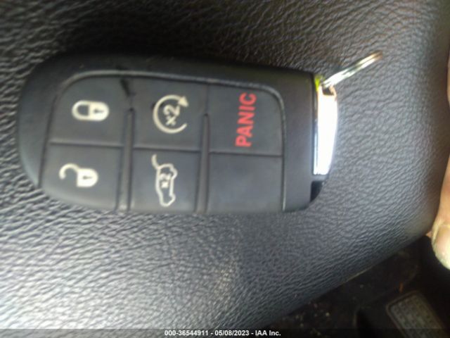 3C4NJDBB7NT121577 Jeep Compass Latitude