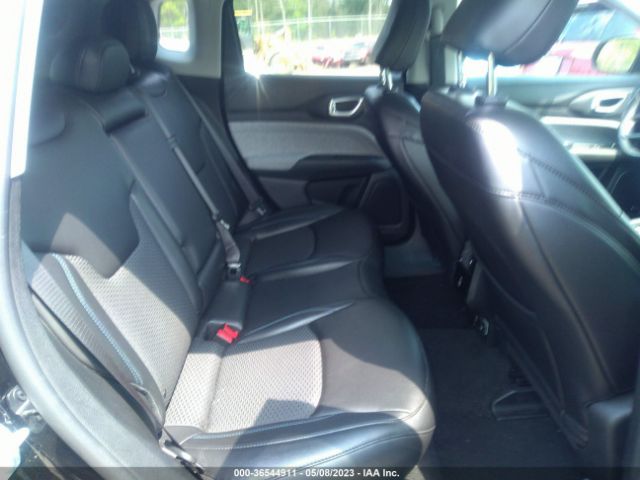 3C4NJDBB7NT121577 Jeep Compass Latitude