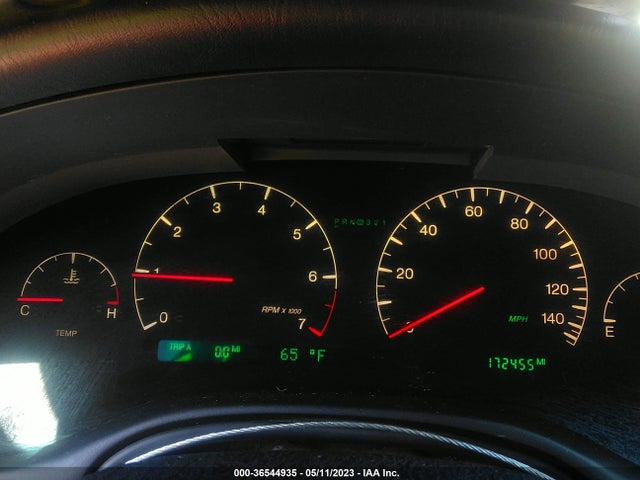 2000 CADILLAC SEVILLE TOURING STS VIN: 1G6KY5496YU197836