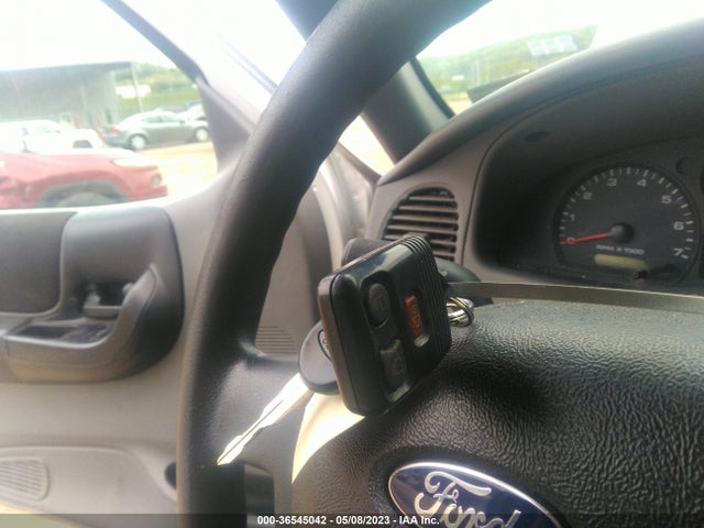 2009 FORD RANGER XLT VIN: 1FTZR15E19PA58730