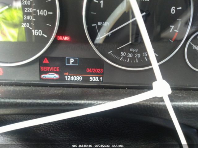 WBA3C3C5XEP662158 BMW 3 Series 320i Xdrive