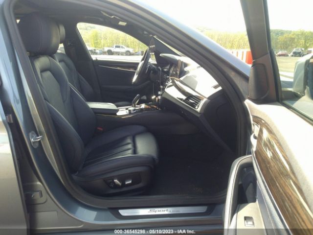 WBAJA7C51KG909888 BMW 5 Series 530i Xdrive