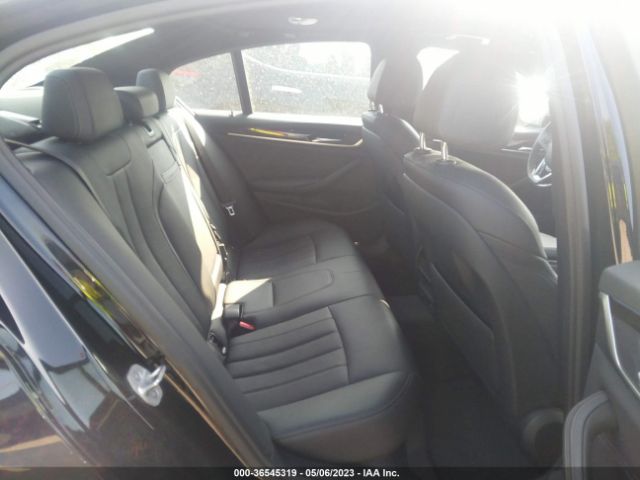 WBA53BH08MCF61998 BMW 5 Series 530i
